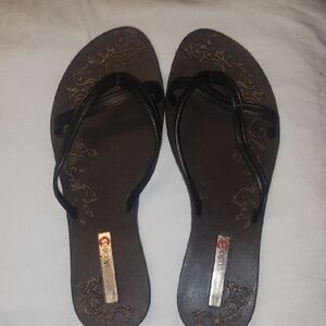 Studio Black and Brown Sandals